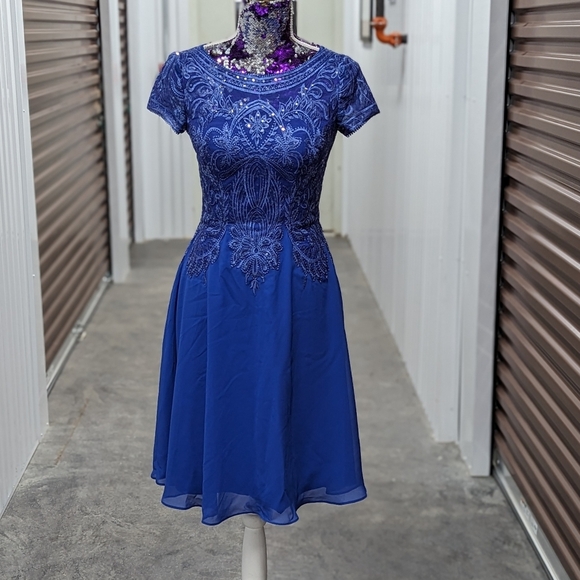 JJ's House Blue A-line Scoop Short/Mini Chiffon Formal Dress With Beading - Picture 2 of 12